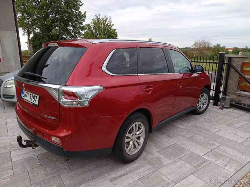 Mitsubishi Outlander 2,3   Di-D 110kw 9/2014 - - foto 7