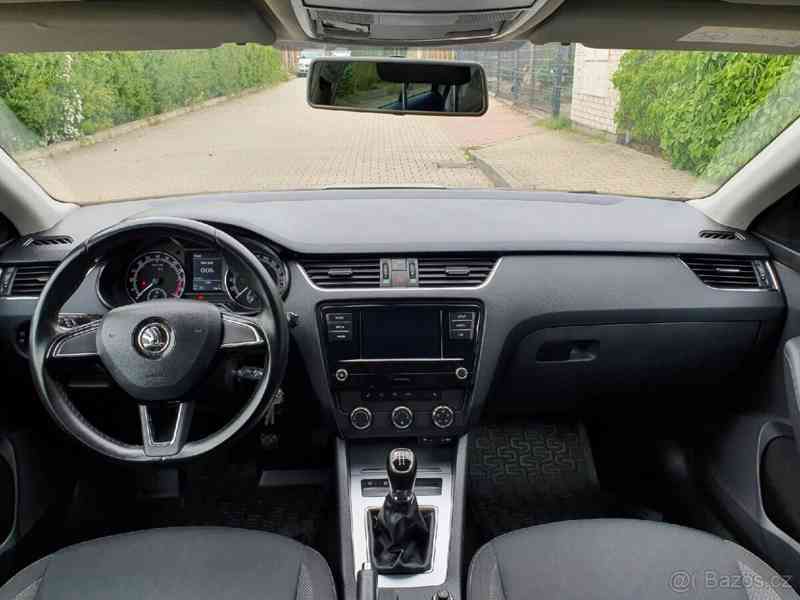 Škoda Octavia 1,6 3 Ambition TDI, 85 kW - foto 13