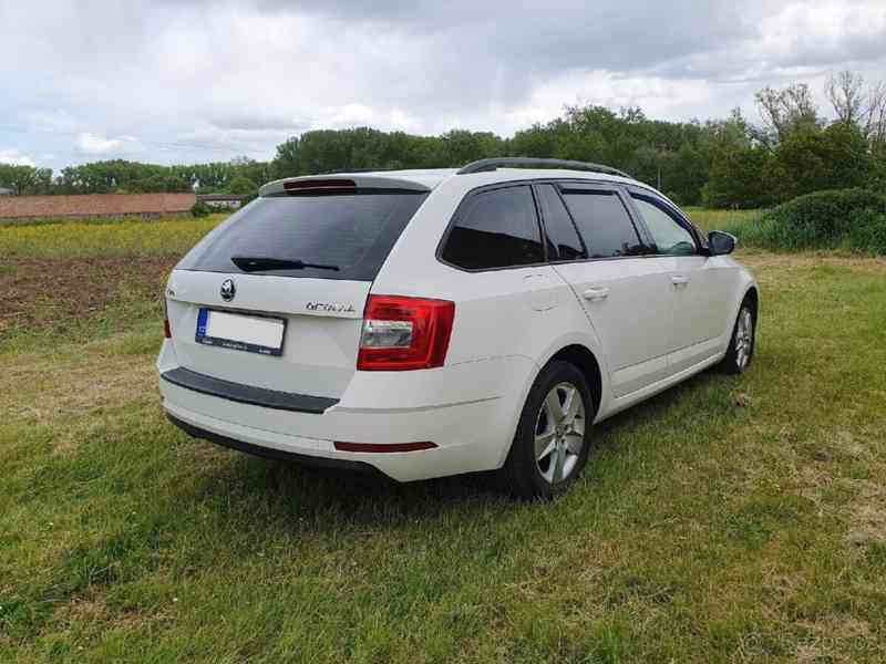 Škoda Octavia 1,6 3 Ambition TDI, 85 kW - foto 8