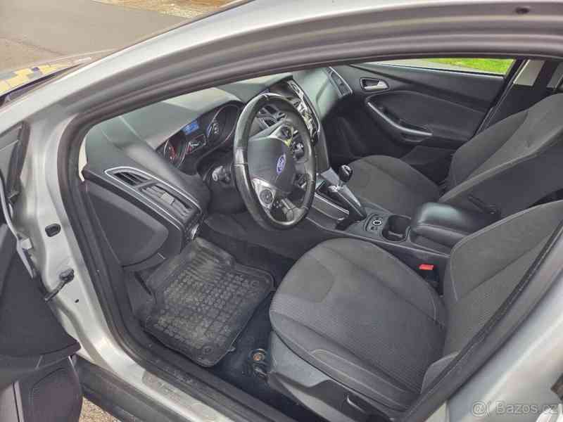Ford Focus 2,0   2012 - foto 7