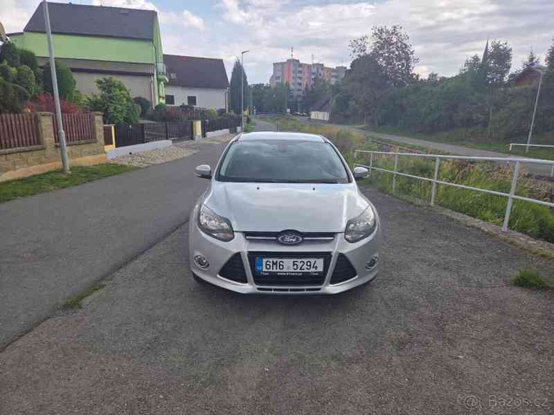 Ford Focus 2,0 2012 - foto 1
