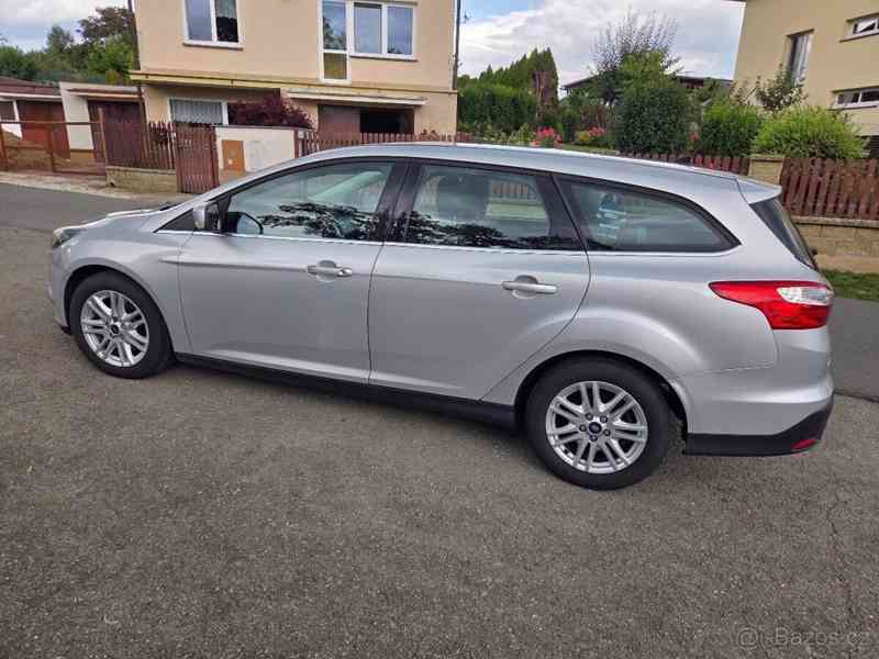 Ford Focus 2,0   2012 - foto 4