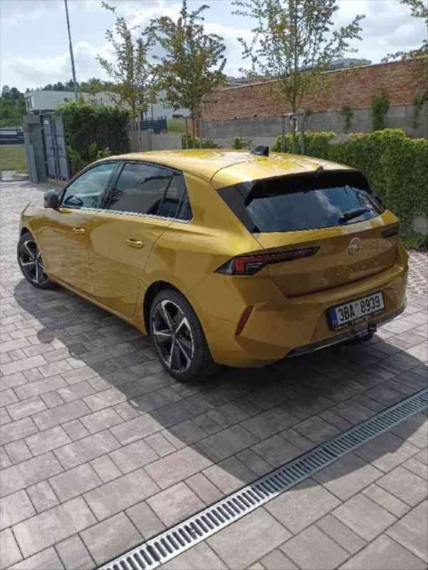 Opel Astra 1,2 81 kw - NEJSEM BAZAR - foto 4