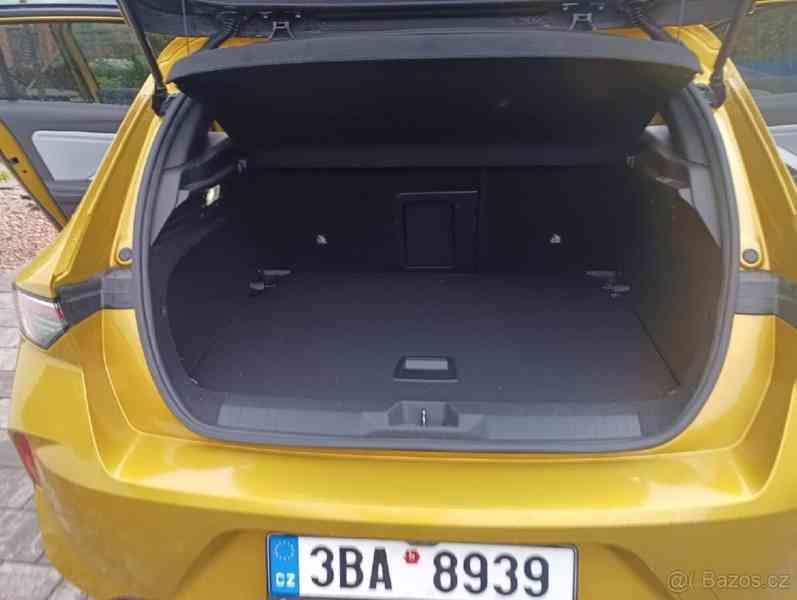 Opel Astra 1,2 81 kw - NEJSEM BAZAR - foto 9
