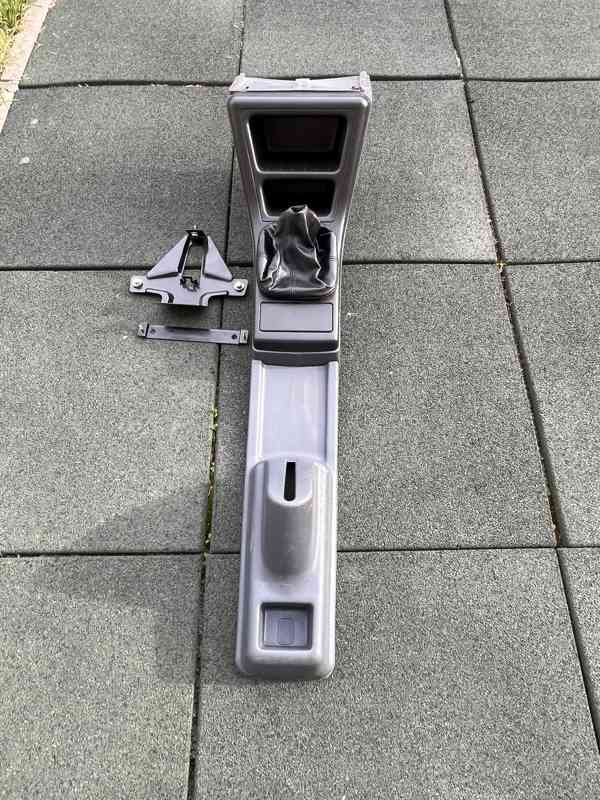 Středový panel ŠKODA FELICIA GLX - foto 4