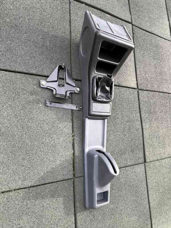 Středový panel ŠKODA FELICIA GLX - foto 2