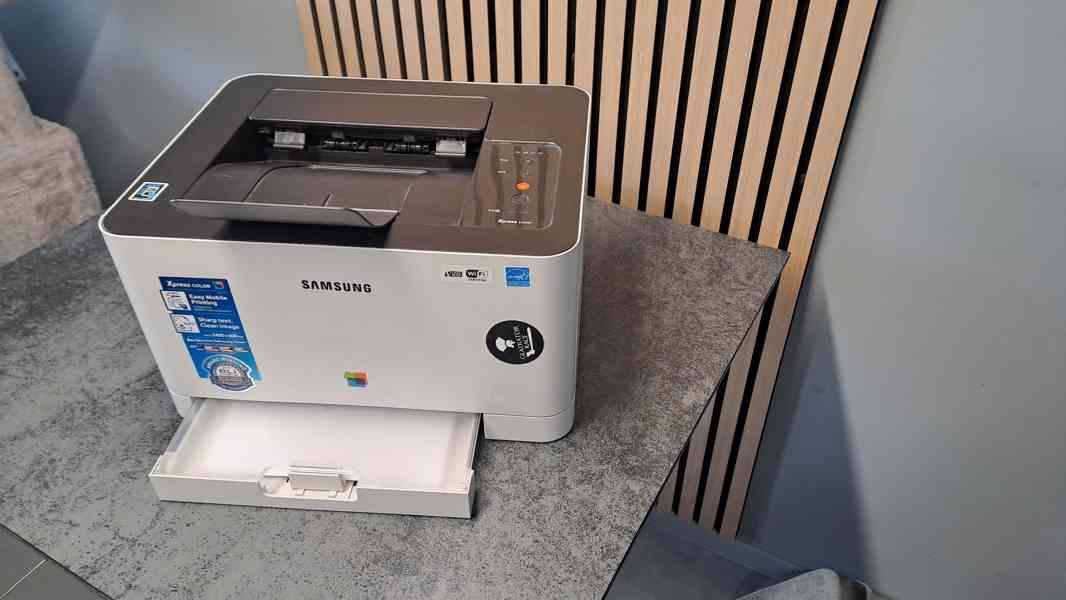 Barevná laserová tiskárna Samsung SL C430W - foto 3