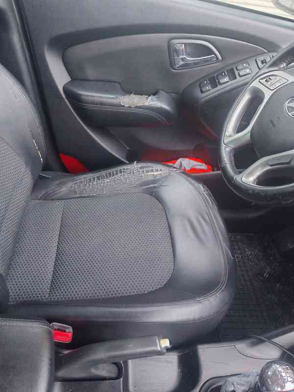 Hyundai ix35  - foto 24