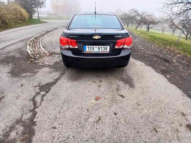 Chevrolet Cruze 1,6 - foto 4