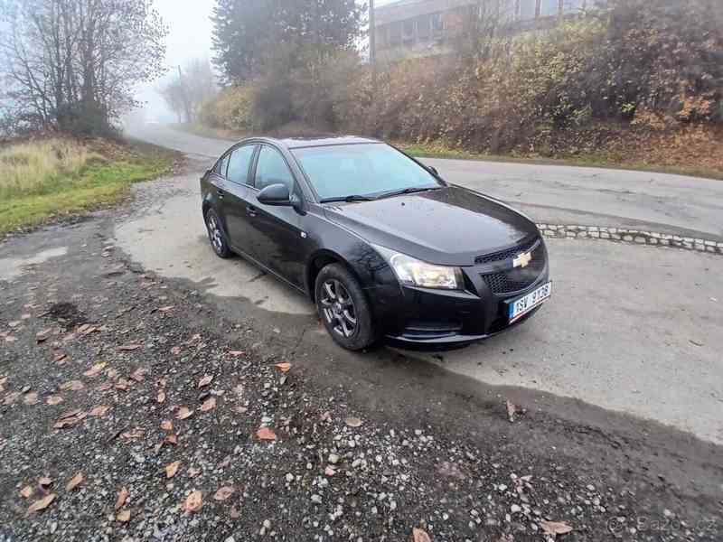 Chevrolet Cruze 1,6 - foto 1