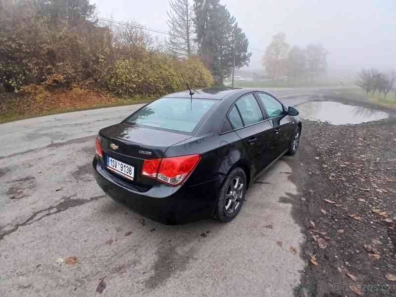 Chevrolet Cruze 1,6 - foto 6