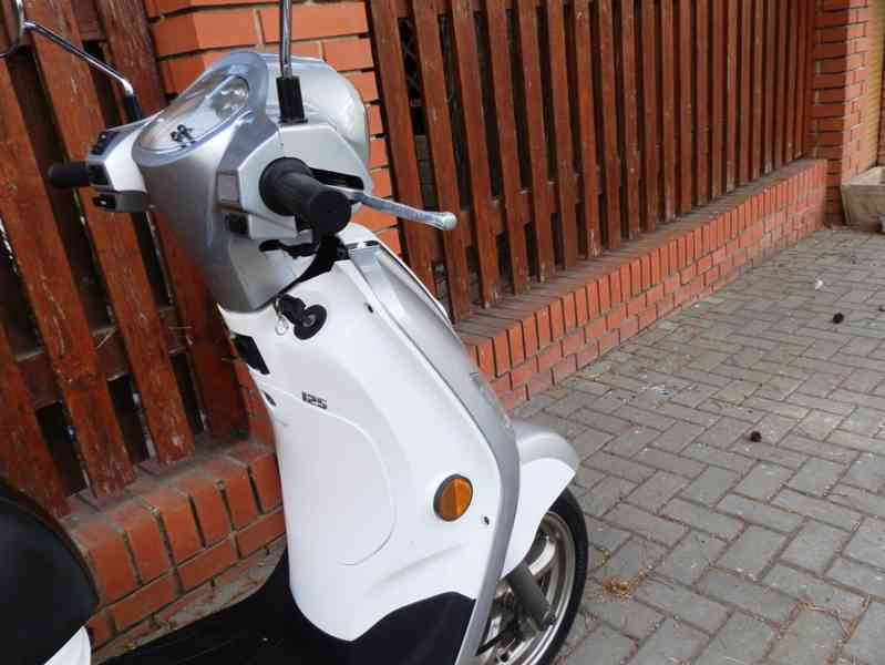Sym Fiddle III 125 (2015¨) - foto 19