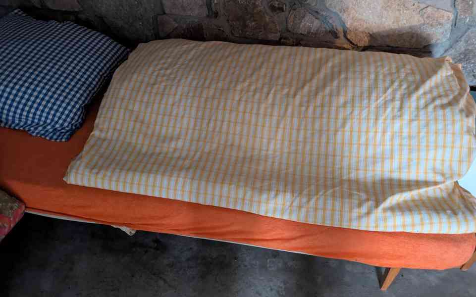 Prodám postel 200×90 cm. - foto 2