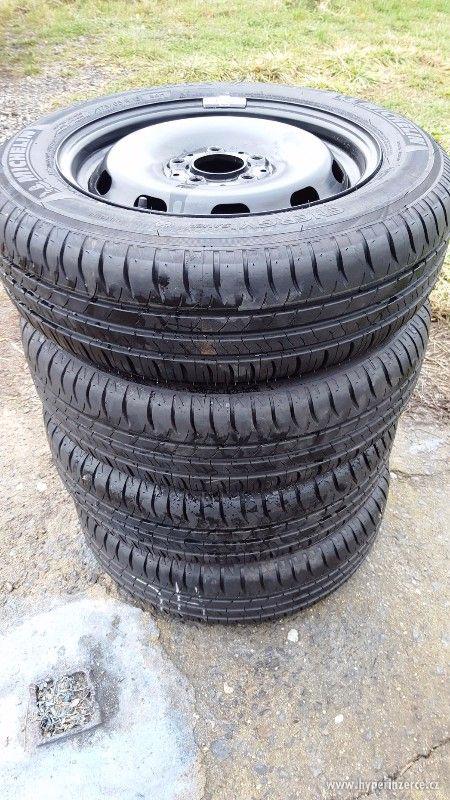 Nová sada letních pneu Michelin Energy 175/65R15 84H - foto 1