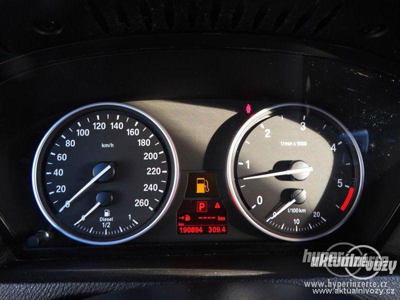 BMW X5 3.0, nafta, rok 2010, kůže - foto 3
