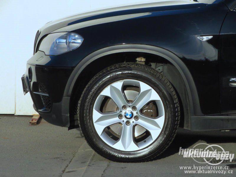BMW X5 3.0, nafta, rok 2010, kůže - foto 8