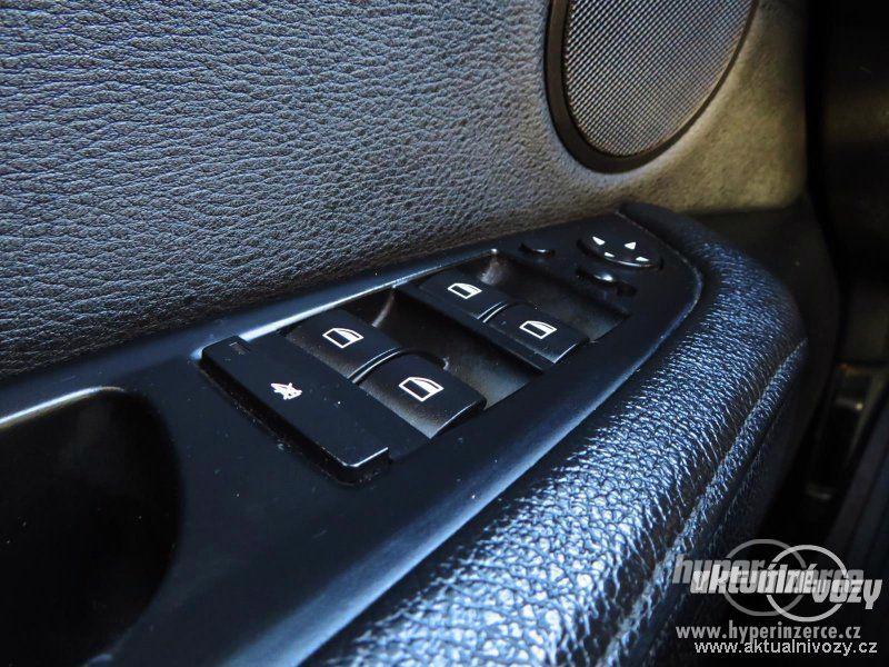 BMW X5 3.0, nafta, rok 2010, kůže - foto 15