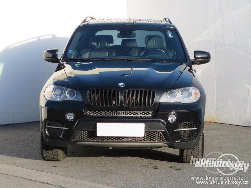 BMW X5 3.0, nafta, rok 2010, kůže - foto 21
