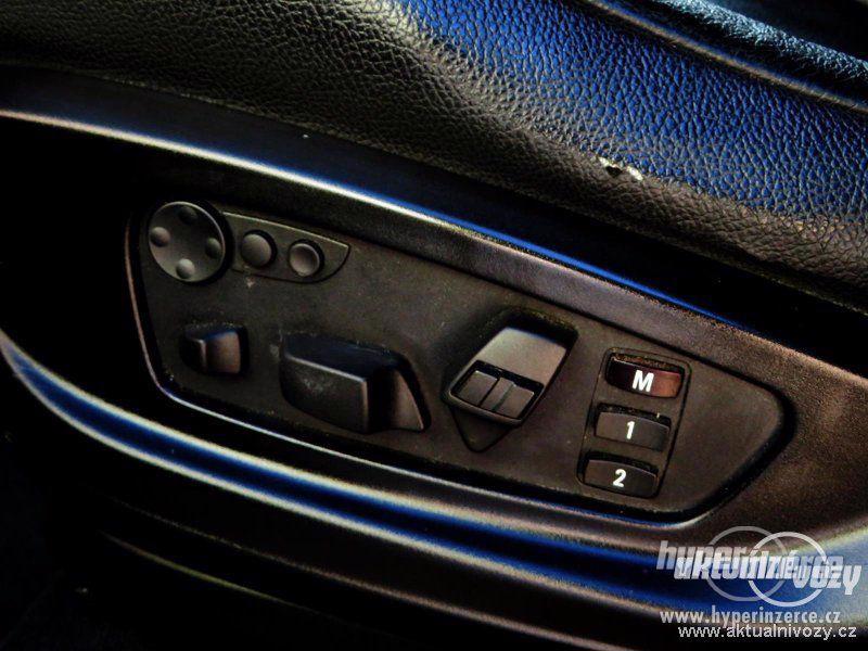BMW X5 3.0, nafta, rok 2010, kůže - foto 23