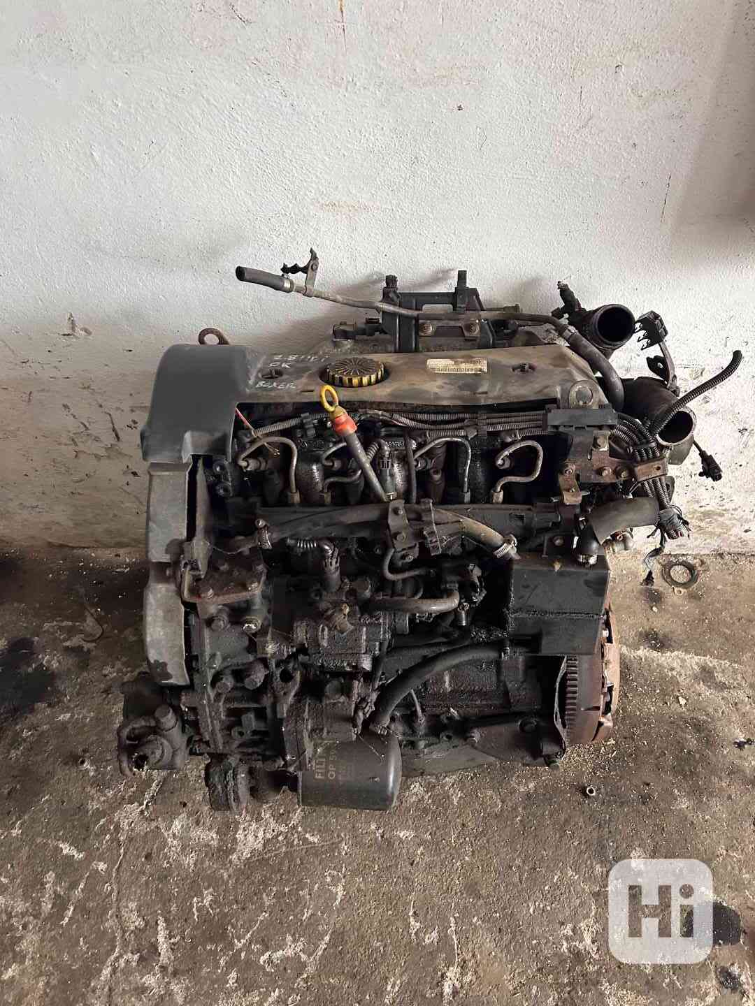 Motor 2,8HDI 8140.43S 94KW Peugeot Citroen komplet - foto 1