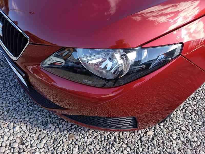 SEAT Ibiza 1,2i 12V Reference ČR - foto 7