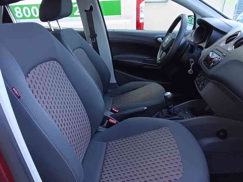SEAT Ibiza 1,2i 12V Reference ČR - foto 14