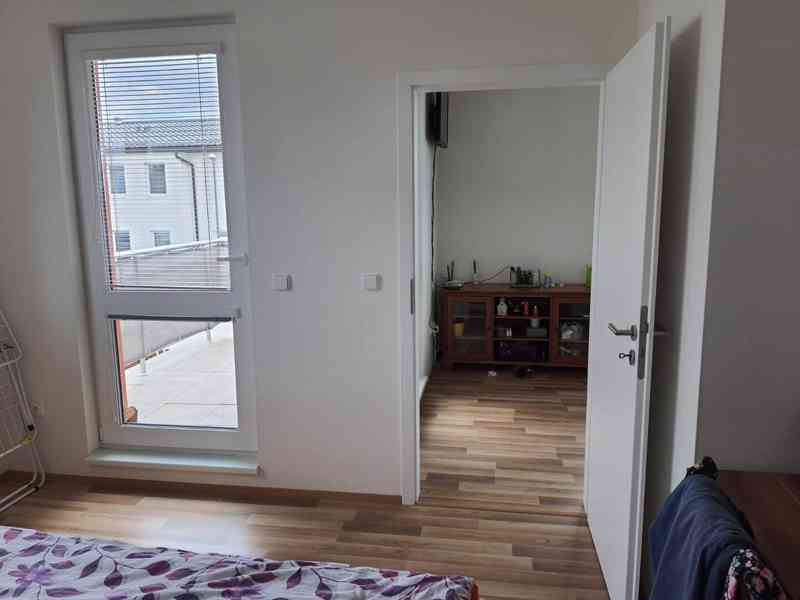 Pronájem 2KK - foto 2
