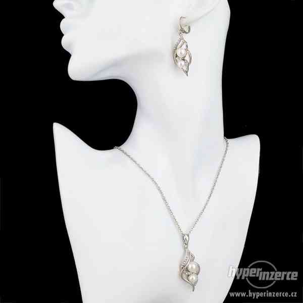 Krásný náhrdelník s náušnicemi - foto 4