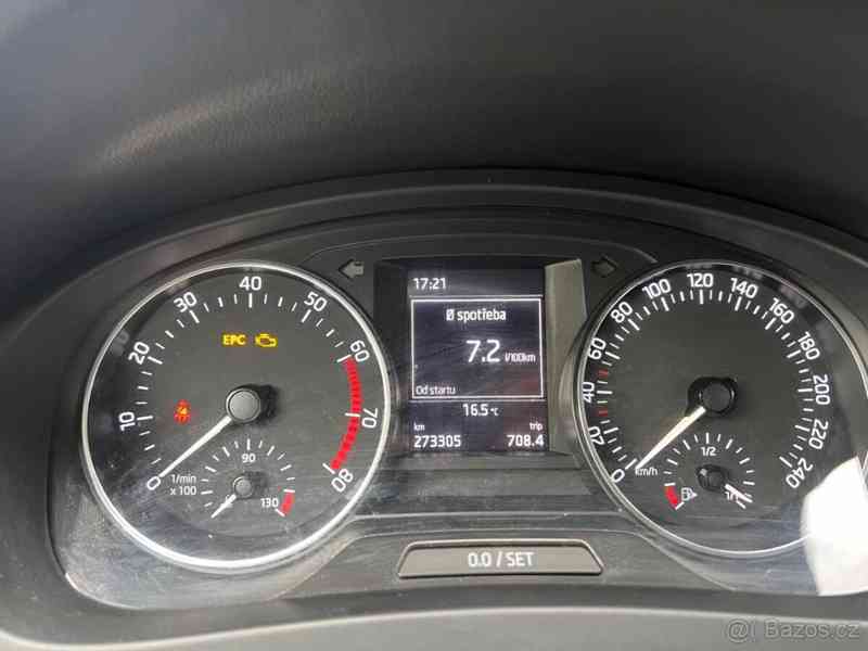 Škoda Rapid 1,2 benzin 81 kW - foto 7