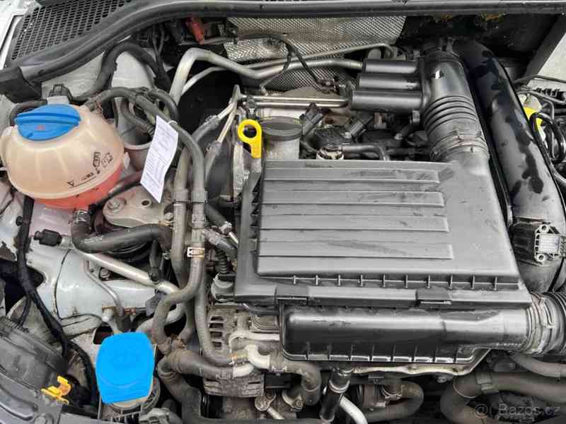 Škoda Rapid 1,2 benzin 81 kW - foto 4
