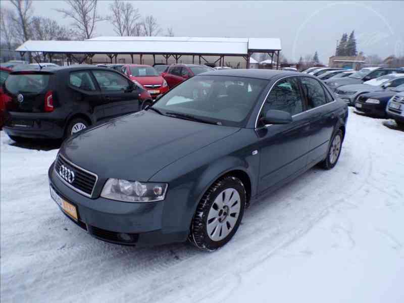 Audi A4 2,0 i AUTOMAT - foto 2