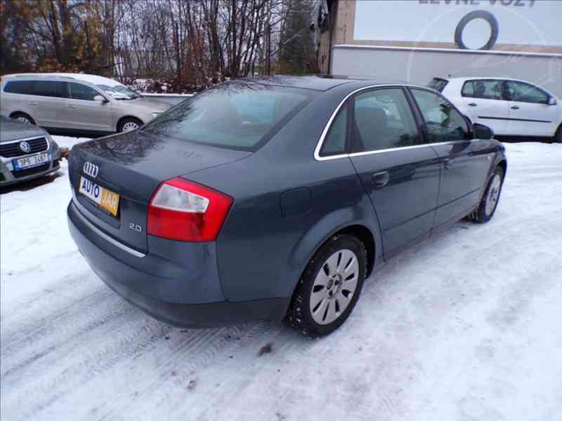 Audi A4 2,0 i AUTOMAT - foto 4