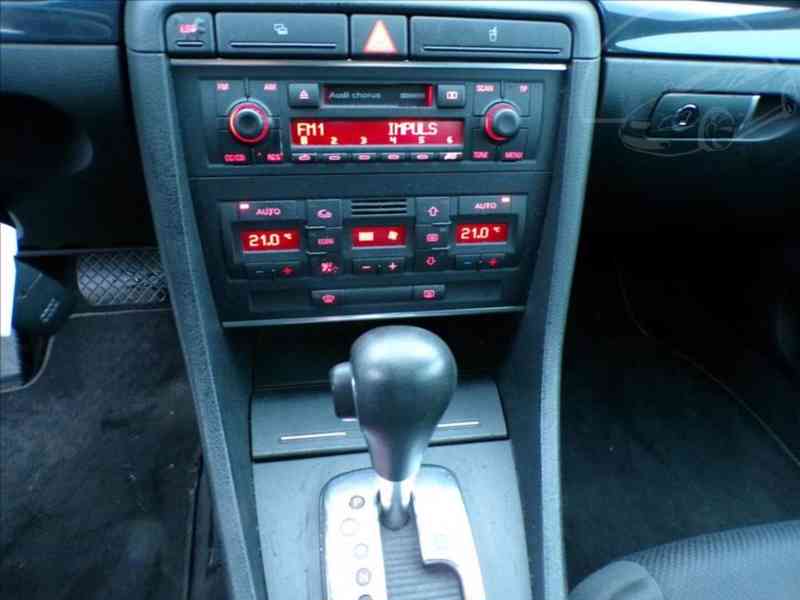 Audi A4 2,0 i AUTOMAT - foto 7