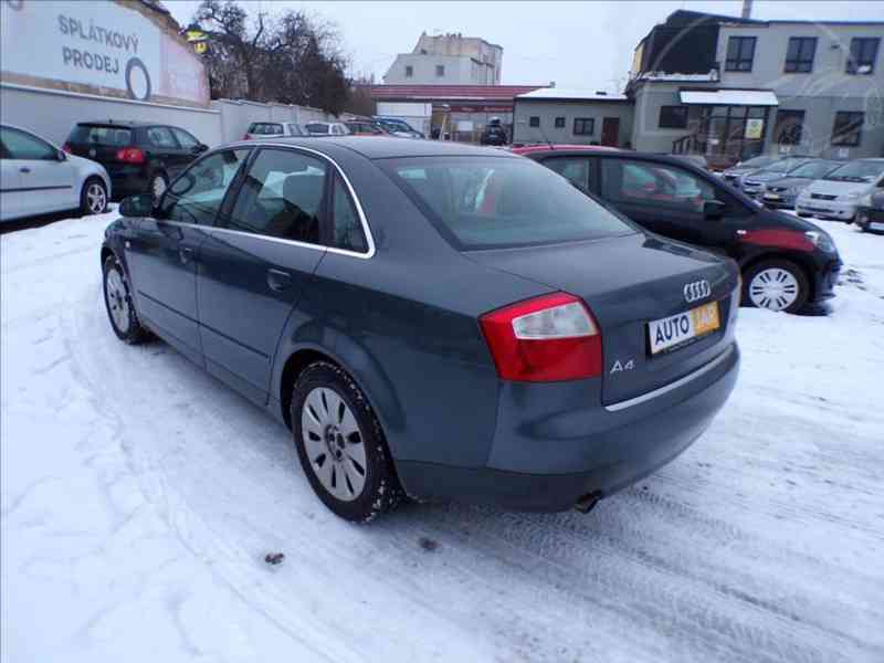 Audi A4 2,0 i AUTOMAT - foto 3