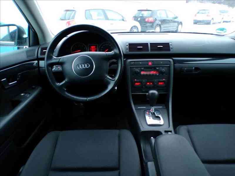 Audi A4 2,0 i AUTOMAT - foto 5