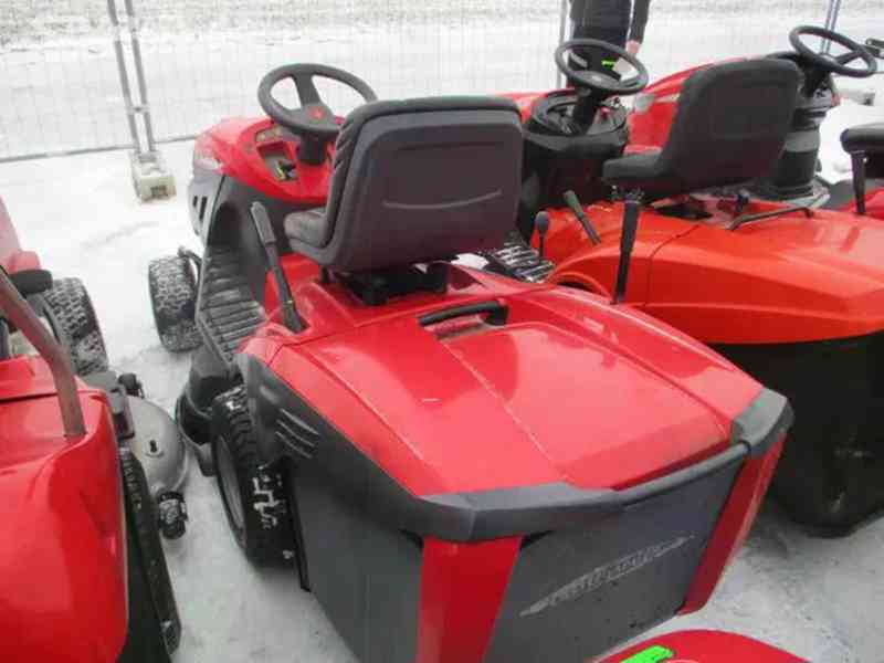 Zahradní traktor Castel garden 15,5/102 - foto 2