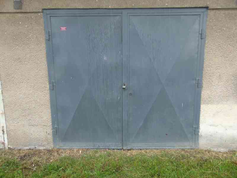 Pronájem, Garáže, 15,9 m² - Chrudim