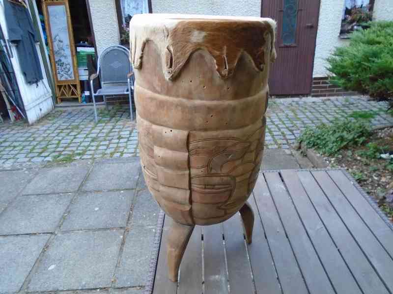 Velký africký dřevěný Etno buben bubínek Zulu Swazi 68x34 cm - foto 9