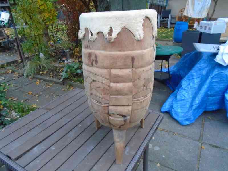 Velký africký dřevěný Etno buben bubínek Zulu Swazi 68x34 cm - foto 6