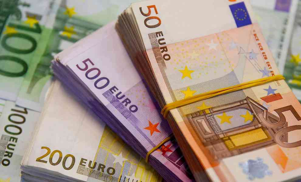 Potřebujete investici nebo velkou půjčku od 15 milionu Kč - foto 1