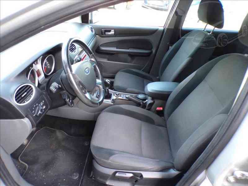 Ford Focus 1,6 TDCi GHIA - foto 7
