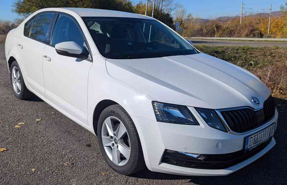 Škoda Octavia 1,6 Tdi 4x4 - foto 2