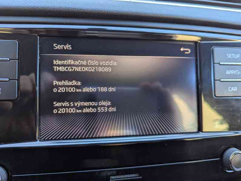 Škoda Octavia 1,6 Tdi 4x4 - foto 16