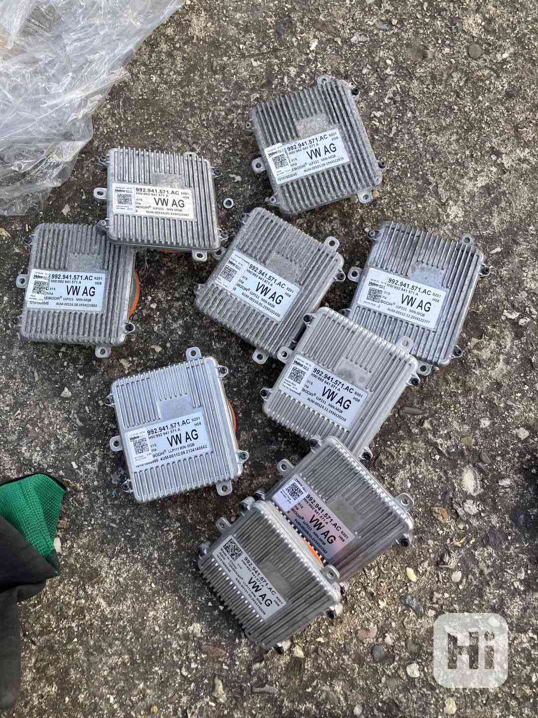 ridici jednotka led svetlometu 992941571AC - foto 1