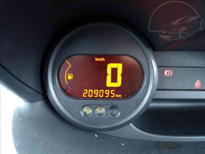 Renault Twingo 1,2 i KLIMATIZACE - foto 6