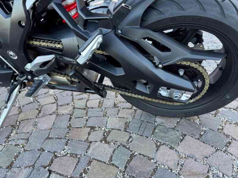 BMW S 1000 XR 2023 3300 km záruka M paket - foto 9