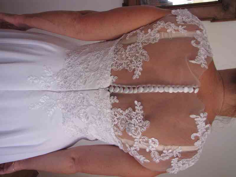Prodám svatební šaty - foto 5
