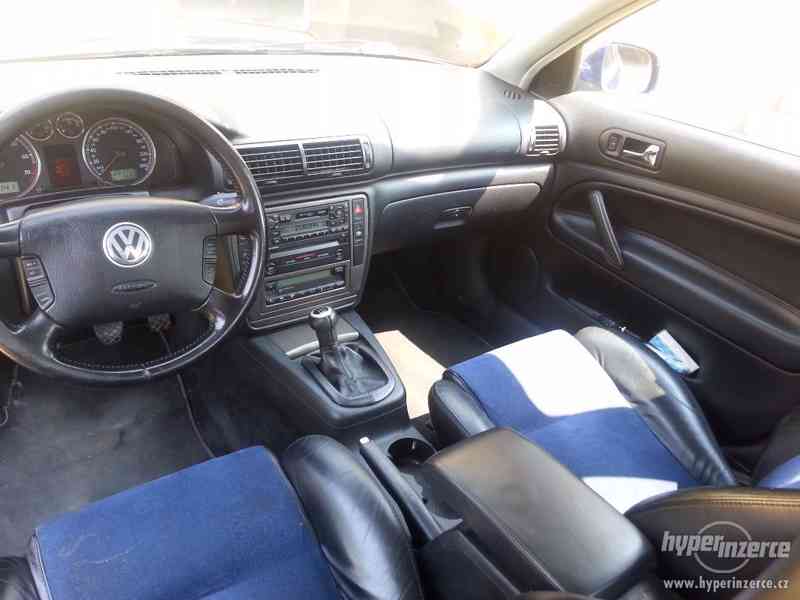 Volkswagen Passat Passat 2.8 V6 4Motion Highline - foto 4