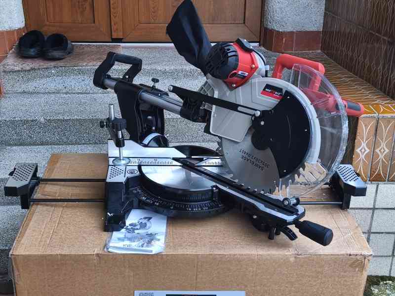 Prodám VELKOU NEPOUŽITOU pokosovou pilu s posuvem KRAFTWELLE - foto 3