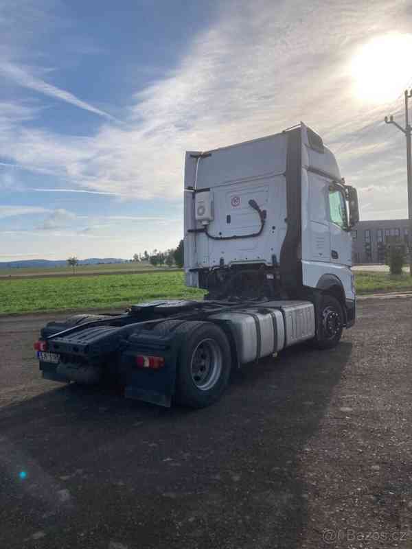 Mercedes Benz Actros 1845 - foto 2